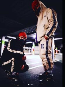 向井康二の兄が立ち上げたファッションブランド「エネベイク」のインスタグラムの画像